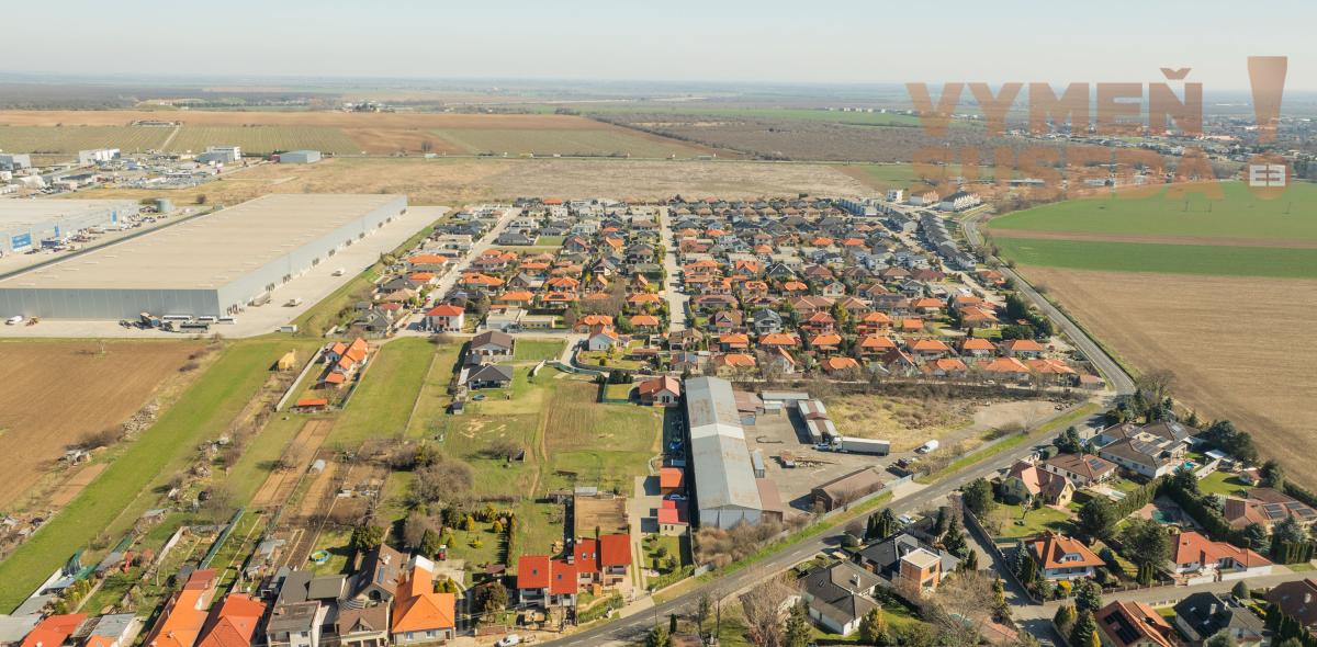 ESTATE INVEST! – Výnimočná komerčná hala na prenájom