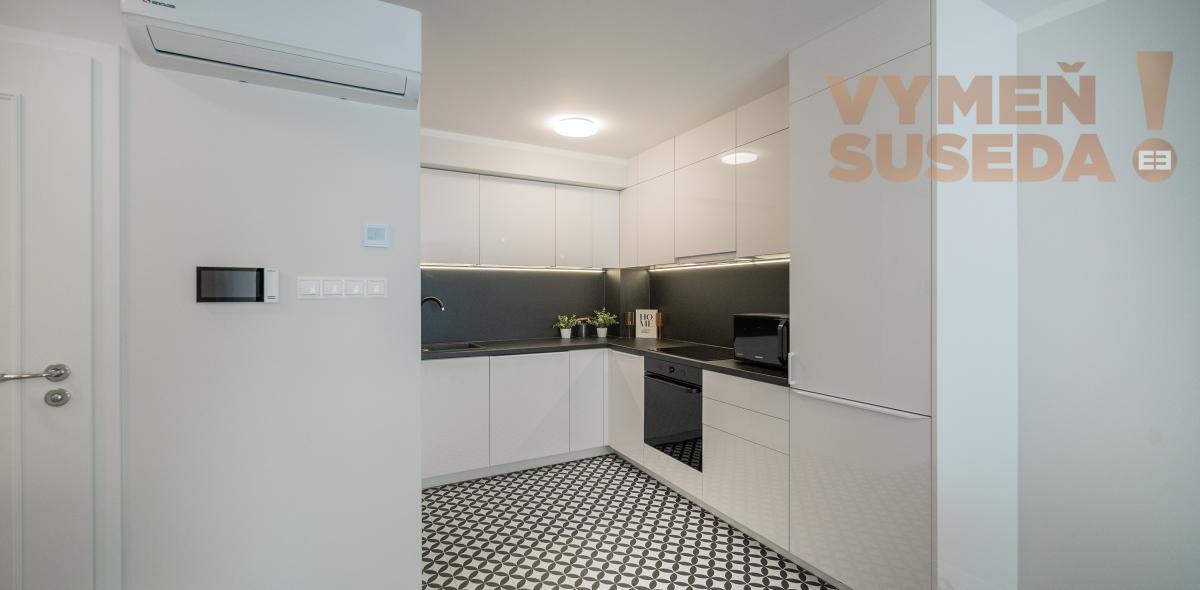 VYMEŇ SUSEDA! – VÝNIMOČNÁ DIZAJNOVÁ NEHNUTELNOSŤ – REZIDENCIA OPERA