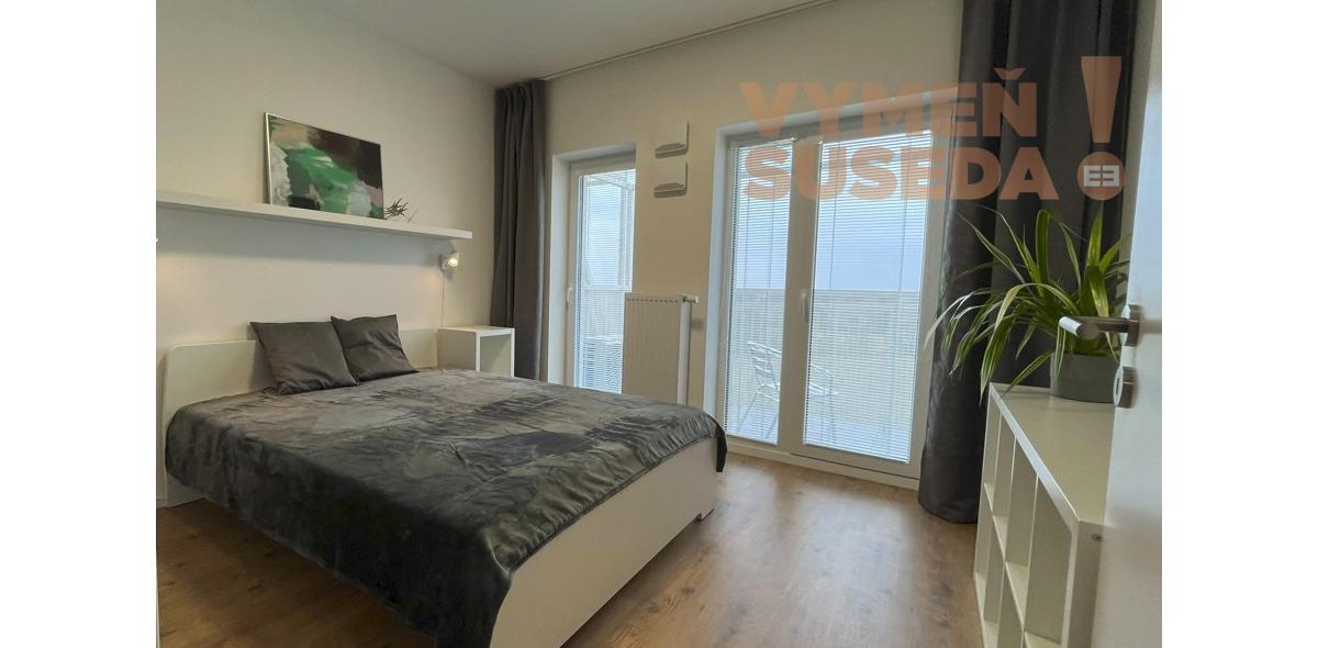 VYMEŇ SUSEDA! – VÝNIMOČNÝ KLIMATIZOVANÝ 2 IZB.  BYT S DVOMA BALKÓNMI , LABUTIA UL., BA V, PETRŽALKA