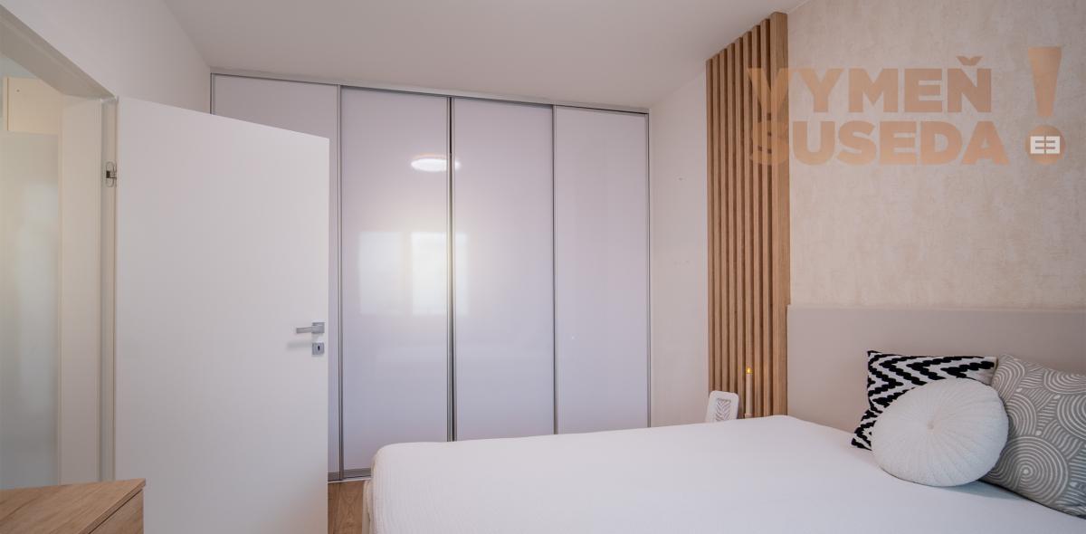 VYMEŇ SUSEDA! - Výnimočný 3 izb. byt s terasou - novostavba, Na Križovatkách ul., RUŽINOV – TRNÁVKA - BA II.