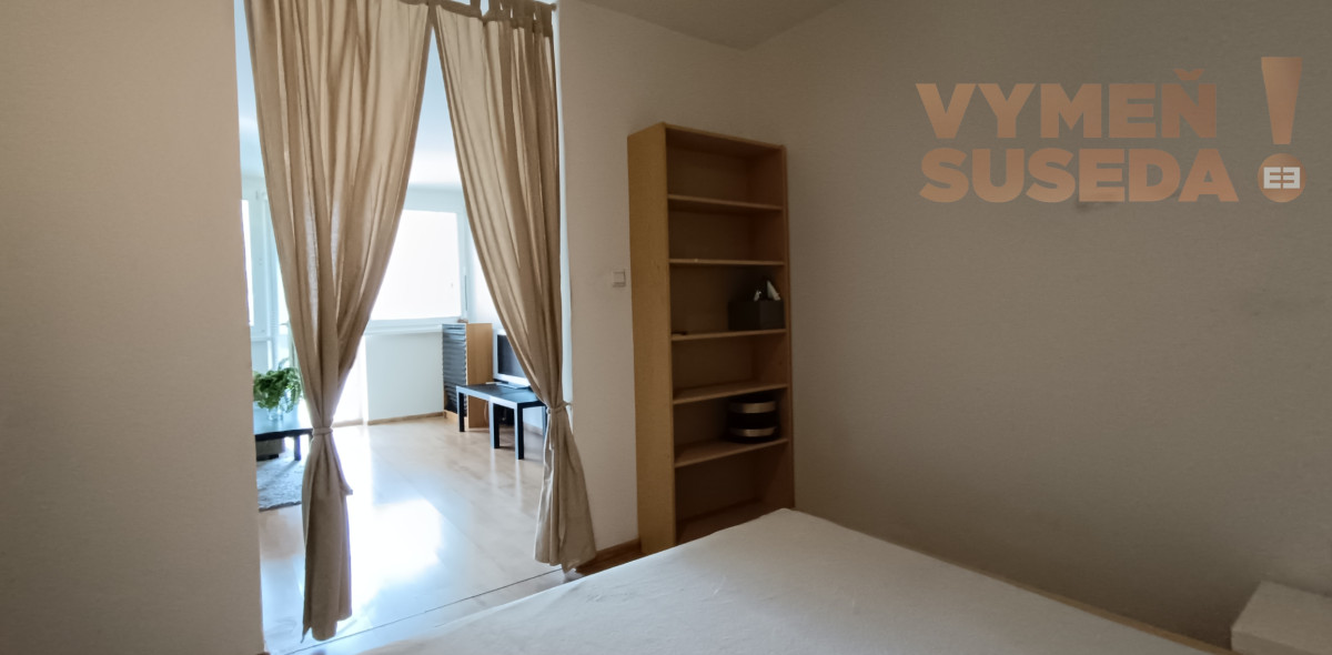 VYMEŇ SUSEDA! - Prenájom 2-izbového bytu – Medená ulica, BA Staré mesto