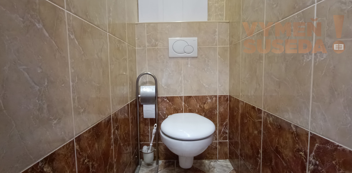 VYMEŇ SUSEDA! - Prenájom 2-izbového bytu – Medená ulica, BA Staré mesto