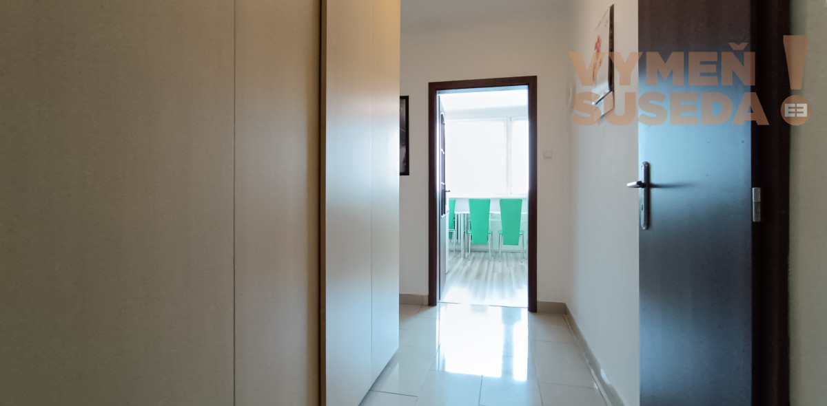 VYMEŇ SUSEDA! - Prenájom 2-izbového bytu – Medená ulica, BA Staré mesto