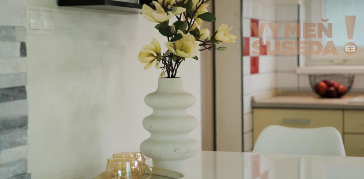 VYMEŇ SUSEDA! - 4 IZB. RODINNÝ DOM S VEĽKÝM ZÁHRADNÝM DOMČEKOM V NOVOVYBUDOVANEJ REZIDENČNEJ LOKALITE VAMPÍL