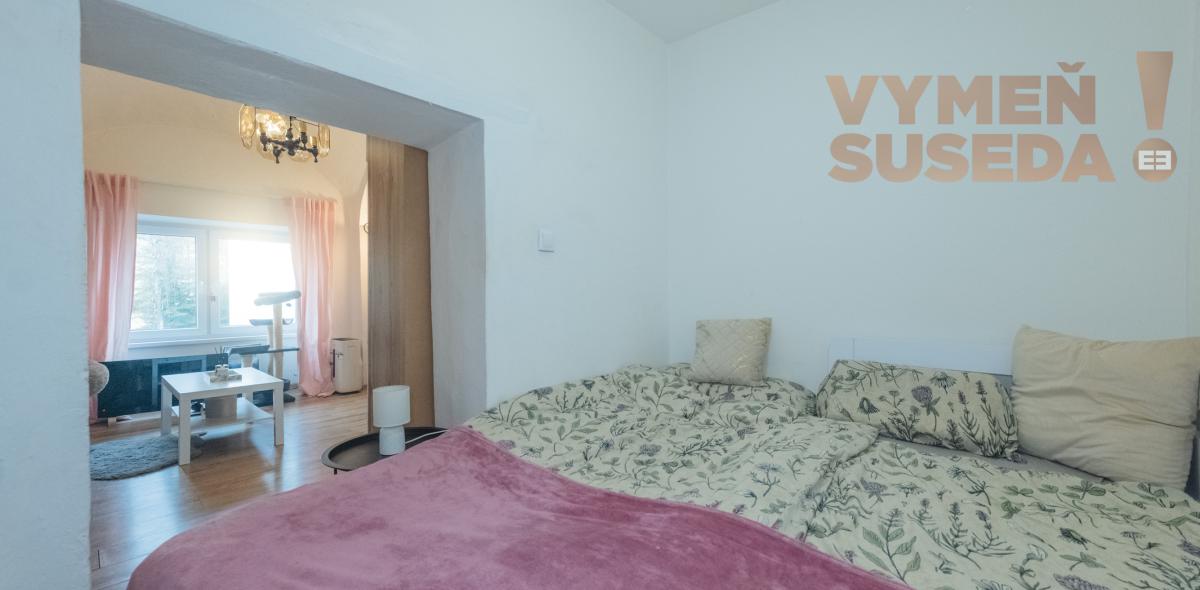 ESTATE INVEST – Exkluzívna investičná nehnuteľnosť o výmere 1000m2 s luxusným veľkometrážnym bytom v centre mesta Banská Bystrica