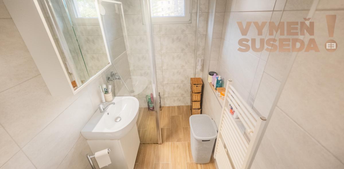 ESTATE INVEST – Exkluzívna investičná nehnuteľnosť o výmere 1000m2 s luxusným veľkometrážnym bytom v centre mesta Banská Bystrica