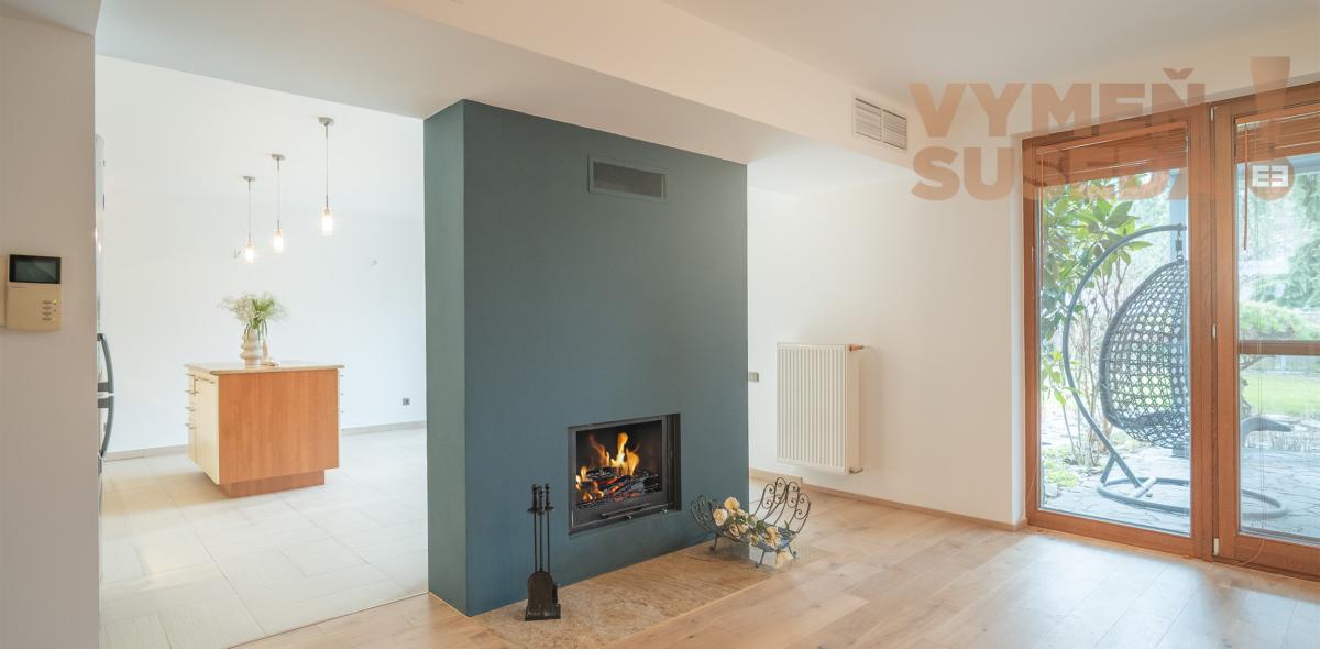 VYMEŇ SUSEDA! – PONÚKAME NA PREDAJ VÝNIMOČNÝ 5 IZBOVÝ RODINNÝ DOM, STUPAVA.