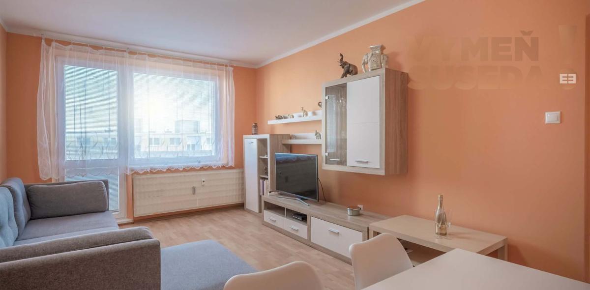 VYMEŇ SUSEDA! – Na predaj výnimočný 3 izbový byt v srdci Bratislavy – m.č. Ružinov /Sputniková ulica/