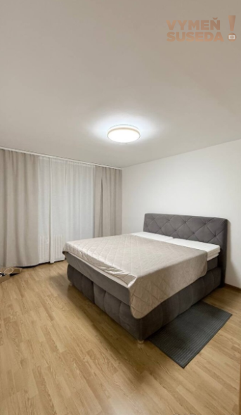 NA PRENÁJOM – PRIESTRANNÝ  2-IZBOVÝ BYT, REZEDOVÁ ULICA