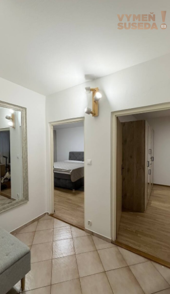 NA PRENÁJOM – PRIESTRANNÝ  2-IZBOVÝ BYT, REZEDOVÁ ULICA