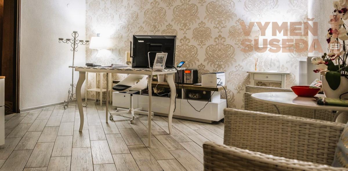 ESTATE INVEST – Exkluzívna investičná nehnuteľnosť o výmere 1000m2 s luxusným veľkometrážnym bytom v centre mesta Banská Bystrica