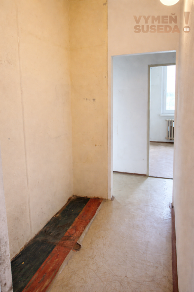 VYMEŇ SUSEDA! - Výnimočný  4-izbový byt v Ružinove s dvoma loggiami – Martinčekova ulica.