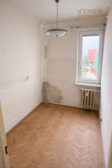 VYMEŇ SUSEDA! - Výnimočný  4-izbový byt v Ružinove s dvoma loggiami – Martinčekova ulica.