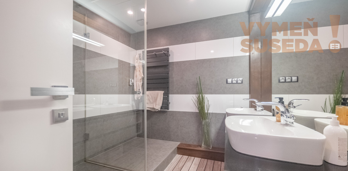 ESTATE INVEST – Exkluzívna investičná nehnuteľnosť o výmere 1000m2 s luxusným veľkometrážnym bytom v centre mesta Banská Bystrica