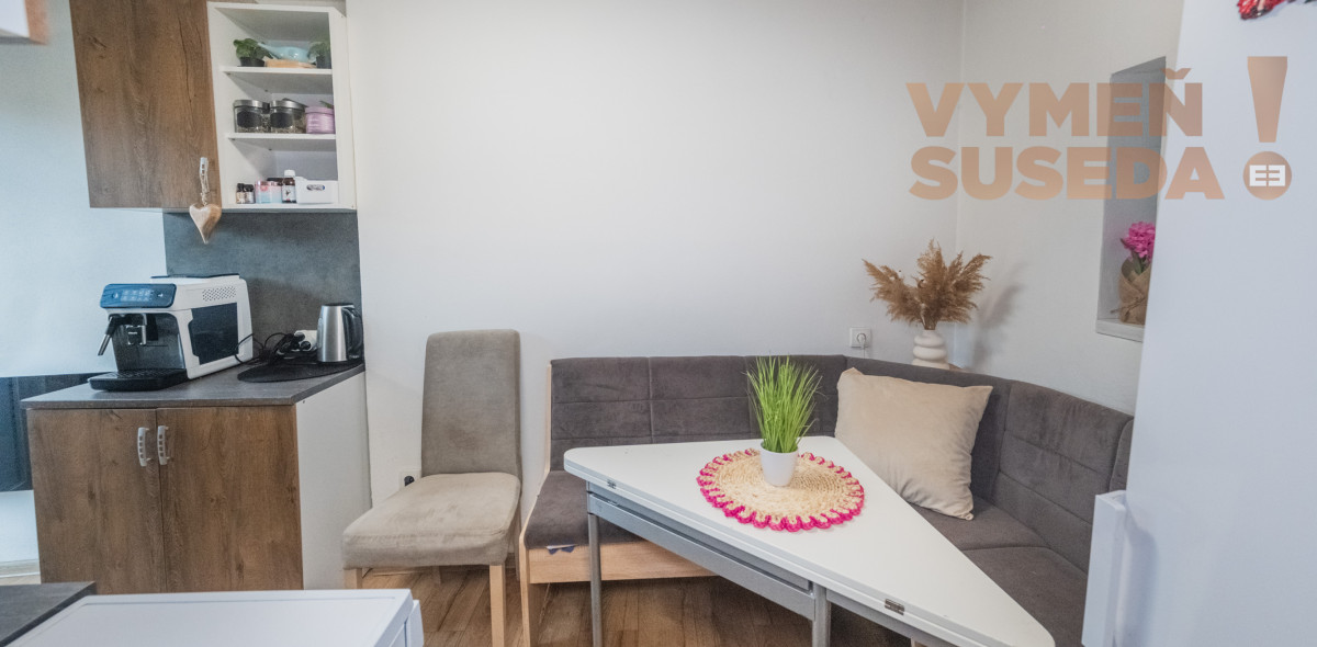 ESTATE INVEST – Exkluzívna investičná nehnuteľnosť o výmere 1000m2 s luxusným veľkometrážnym bytom v centre mesta Banská Bystrica