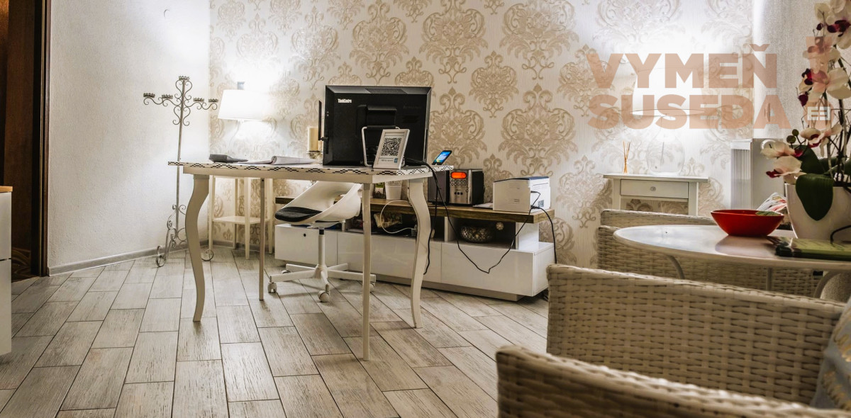 ESTATE INVEST – Exkluzívna investičná nehnuteľnosť o výmere 1000m2 s luxusným veľkometrážnym bytom v centre mesta Banská Bystrica