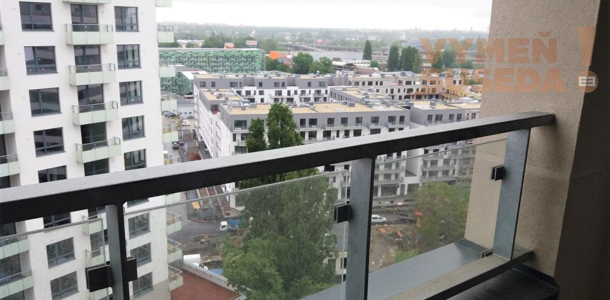 VYMEŇ SUSEDA! -  Prenájom 2 izbového bytu Citypark, Plynárenská ulica, Ružinov.