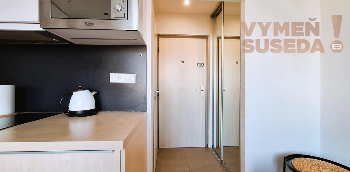 VYMEŇ SUSEDA! - Garsónka vo vyhľadávanej lokalite s výmerou 19,14m2, BA Nivy – Martinčeková ul.