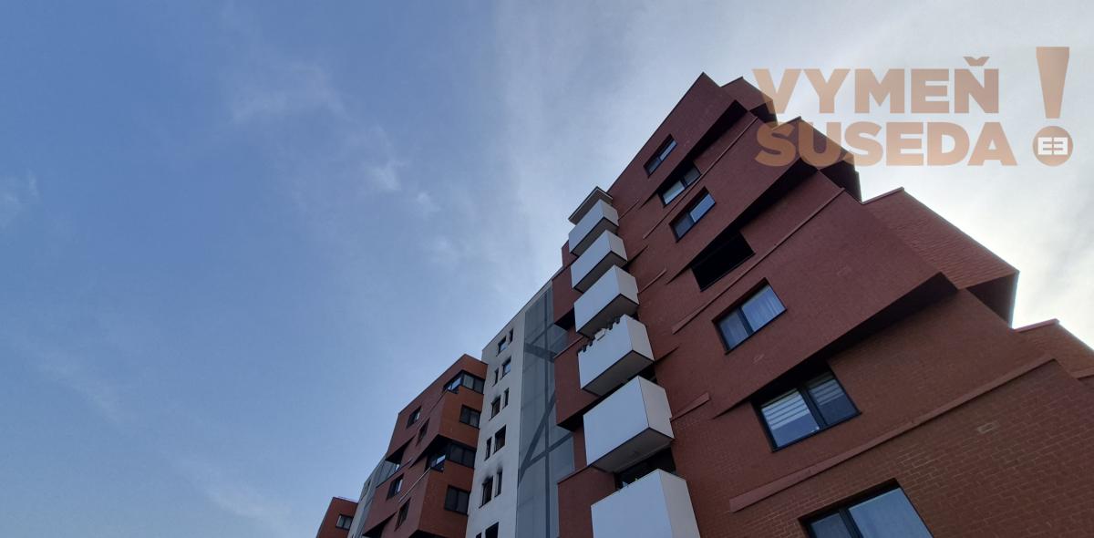 VYMEŇ SUSEDA! - Výnimočný, 3 izb. zariadený byt s terasou a parkovaním, s úžasným výhľadom na Bratislavu, Lužná ul., BA V.