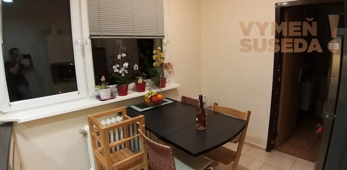 VYMEŇ SUSEDA! - 3. IZB. KLIMATIZOVANÝ -  ZREKONŠTRUOVANÝ BYT s LOGGIOU - BA III., RAČA - CÍGEĽSKÁ UL.