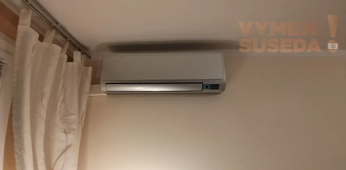 VYMEŇ SUSEDA! - 3. IZB. KLIMATIZOVANÝ -  ZREKONŠTRUOVANÝ BYT s LOGGIOU - BA III., RAČA - CÍGEĽSKÁ UL.