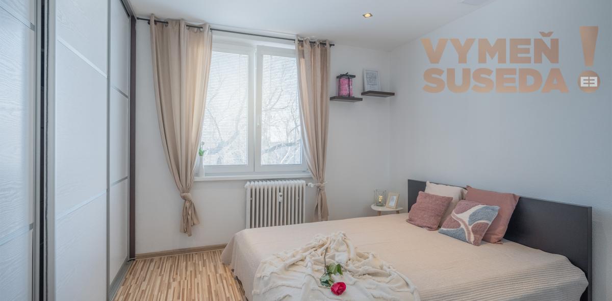 VYMEŇ SUSEDA! - VÝNIMOČNÝ 3 IZB. KOMPLETNE ZREKONŠTRUOVANÝ BYT s BALKÓNOM, VYHĽADÁVANÁ LOKALITA RUŽINOV, HABURSKÁ UL., BA II.