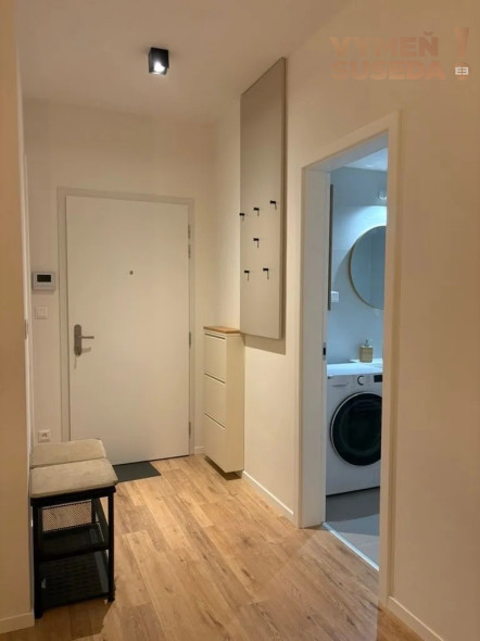 VYMEŇ SUSEDA! – VÝNIMOČNÝ 2 IZB. ZARIADENÝ BYT S BALKÓNOM, PET FRIENDLY, JARABINKOVÁ, BA II, RUŽINOV.