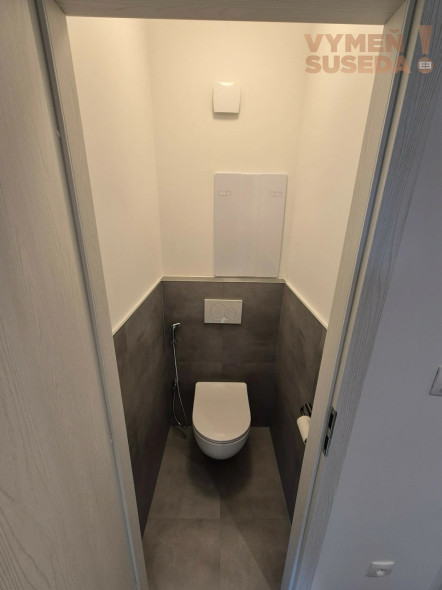 VYMEŇ SUSEDA! – VÝNIMOČNÝ 2 IZB. ZARIADENÝ BYT S LOGGIOU, PET FRIENDLY, SEGNEROVA, BA IV, KARLOVA VES.