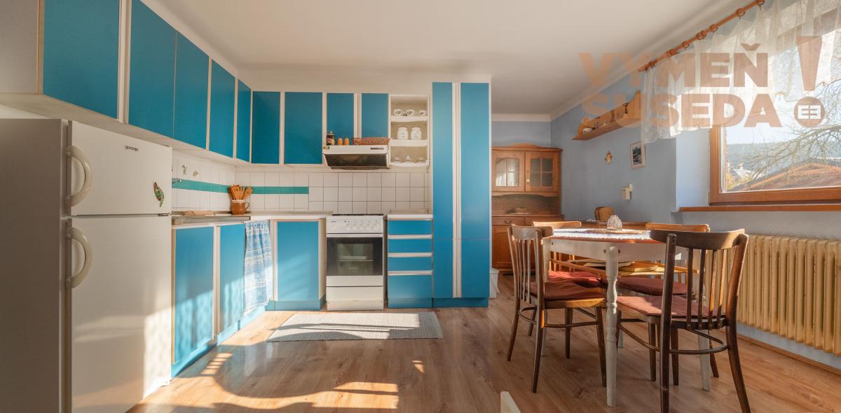 VYMEŇ SUSEDA! - Na predaj pekný 4 izbový rodinný dom v obci Slovenská Ľupča – pri meste Banská Bystrica