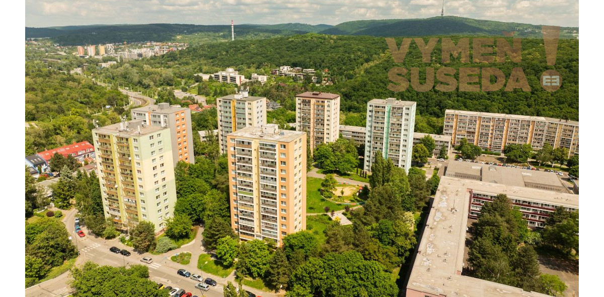 VYMEŇ SUSEDA! -  VÝNIMOČNÝ 3 IZB. BYT S PRIESTRANOU LOGGIOU, VYHĽADÁVANÁ LOKALITA, BA IV, PÚPAVOVA ul., KARLOVÁ VES.