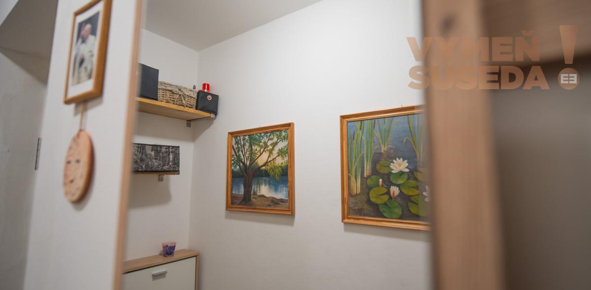 VYMEŇ SUSEDA! - Na predaj krásny, presvetlený, tehlový 2-izb. byt s balkónom – Hroznová ulica, Pezinok.