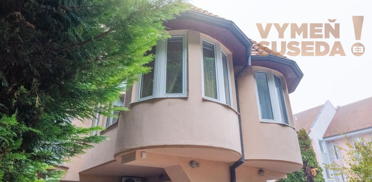 VYMEŇ SUSEDA – PRIESTOR PRE KANCELÁRIU ALEBO FIRMU 380 m2 SO ZÁHRADOU A GARÁŽOU, DUNAJSKÁ STREDA - CENTRUM.