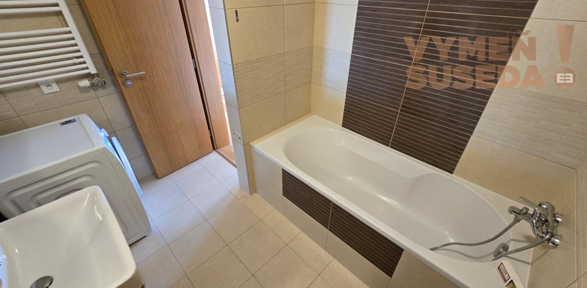 VYMEŇ SUSEDA! – PRENÁJOM VÝNIMOČNÝ 3 IZB. BYT s garážovým státím v novostavbe, Plynárenská ulica