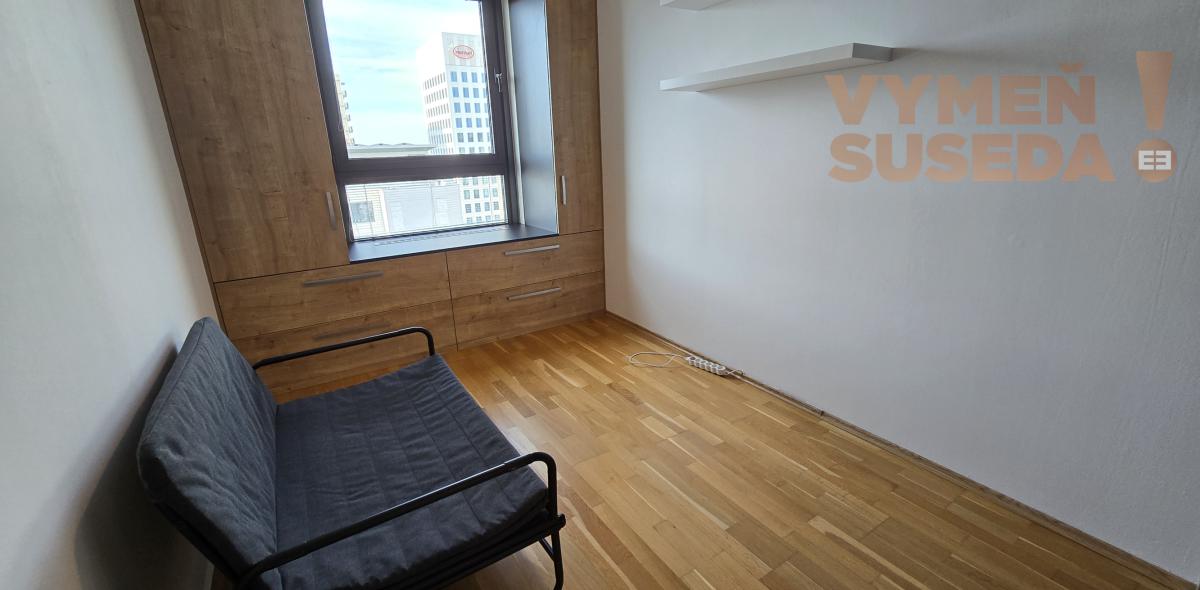 VYMEŇ SUSEDA! – PRENÁJOM VÝNIMOČNÝ 3 IZB. BYT s garážovým státím v novostavbe, Plynárenská ulica