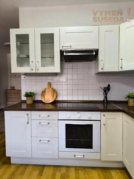 VYMEŇ SUSEDA! – VÝNIMOČNÝ 3 IZB. ZARIADENÝ BYT, PET FRIENDLY, BAZOVÁ, GAUDI, BA II, RUŽINOV.