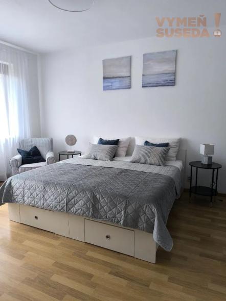 VYMEŇ SUSEDA! – VÝNIMOČNÝ 3 IZB. ZARIADENÝ BYT, PET FRIENDLY, BAZOVÁ, GAUDI, BA II, RUŽINOV.
