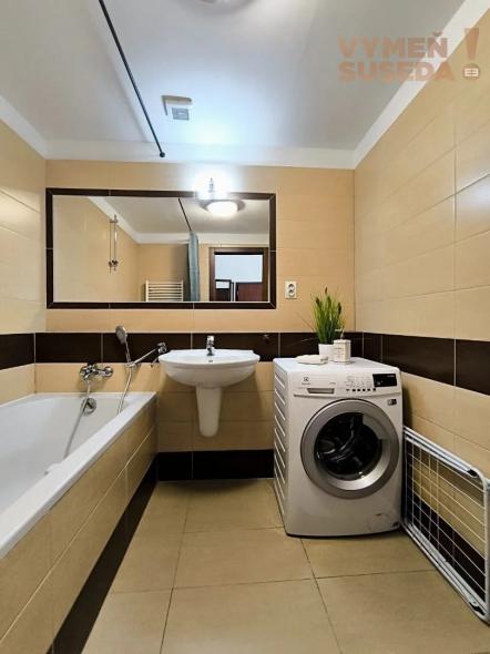 VYMEŇ SUSEDA! – VÝNIMOČNÝ 3 IZB. ZARIADENÝ BYT, PET FRIENDLY, BAZOVÁ, GAUDI, BA II, RUŽINOV.