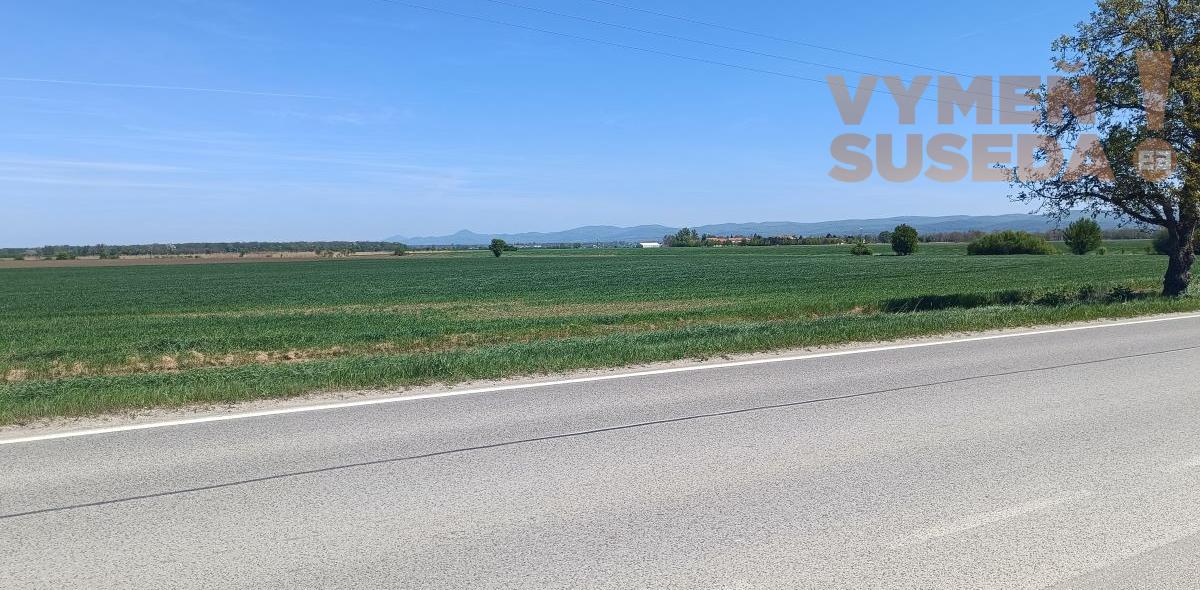 VYMEŇ SUSEDA! -  Predaj investičného pozemku – Vysoká pri Morave, 20 030 m².