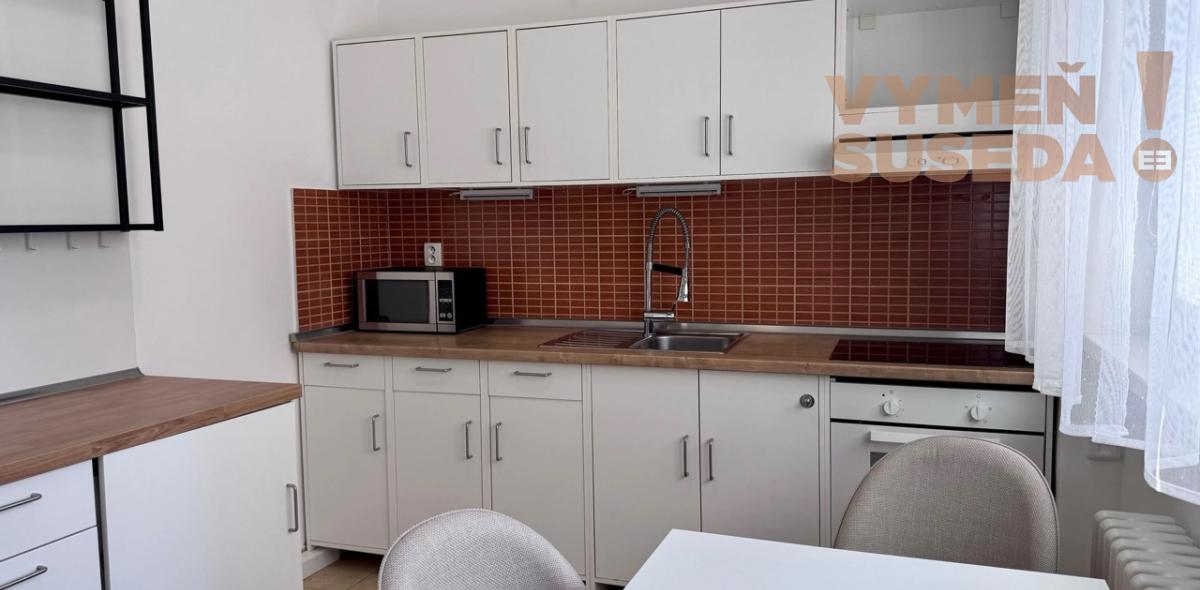 VYMEŇ SUSEDA! – PRIESTRANNÝ 2 IZB. ZARIADENÝ BYT S BALKÓNOM, PET FRIENDLY, ŠANCOVÁ, BA III, NOVÉ MESTO,
