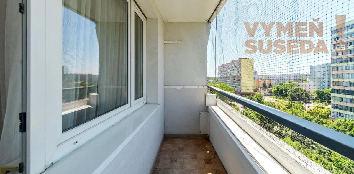 VYMEŇ SUSEDA! – VÝNIMOČNÝ 3 IZB. BYT S LOGGIOU, ŠUSTEKOVA, BA V, PETRŽALKA,