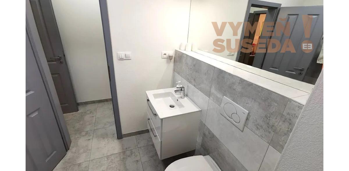 VYMEŇ SUSEDA! – VÝNIMOČNÝ 2 IZB. ZARIADENÝ BYT S TERASOU, PET FRIENDLY, ŠUSTEKOVA, BA V, PETRŽALKA.