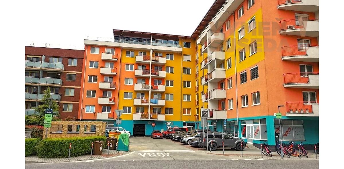 VYMEŇ SUSEDA! – VÝNIMOČNÝ 2 IZB. ZARIADENÝ BYT S TERASOU, PET FRIENDLY, ŠUSTEKOVA, BA V, PETRŽALKA.
