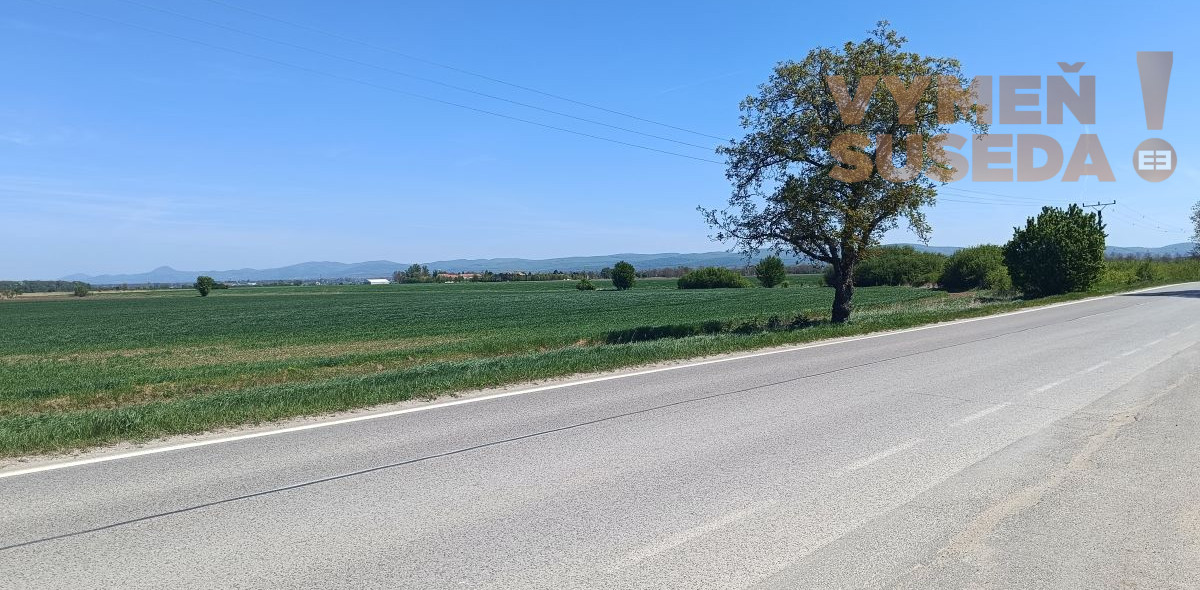 VYMEŇ SUSEDA! -  Prenájom investičného pozemku – Vysoká pri Morave, 20 030 m².