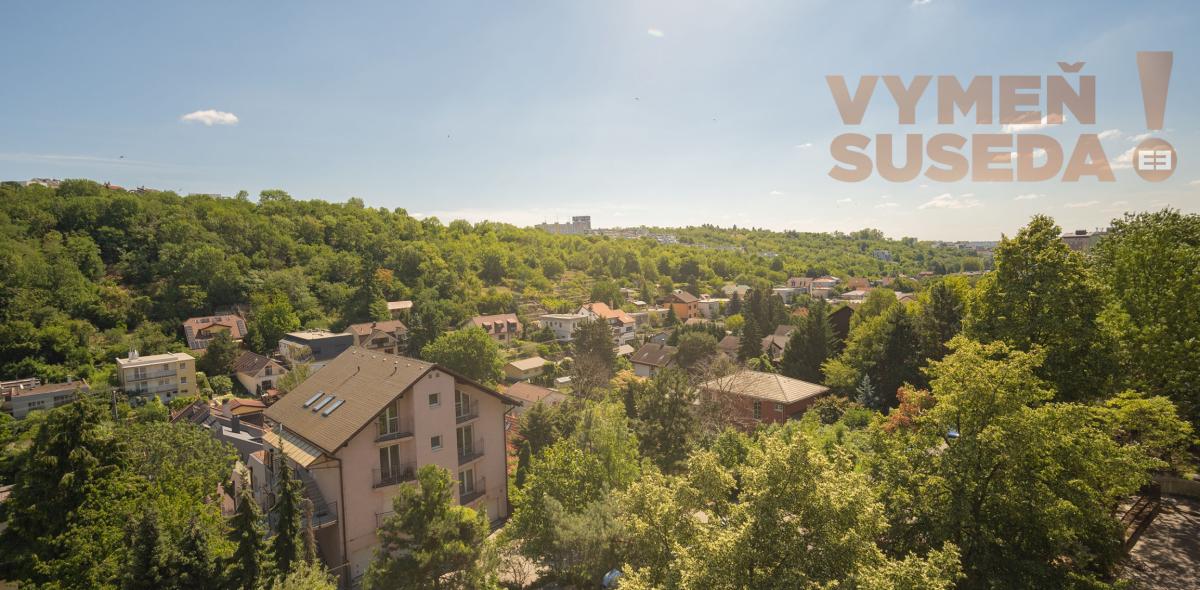 REZERVOVANÉ! - VYMEŇ SUSEDA! - 1 IZB. ZREKONŠTRUOVANÝ BYT s VEĽKOU LOGGIOU a krásnym výhľadom, KARLOVA VES, Donnerova ul.