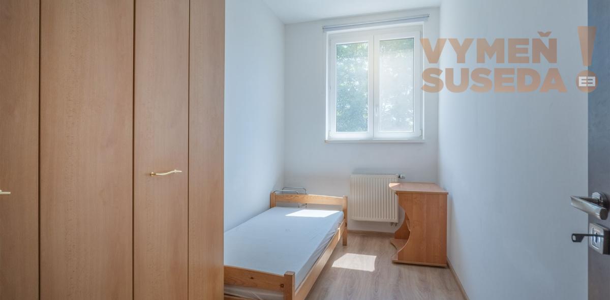 VYMEŇ SUSEDA! -  VÝNIMOČNÝ RODINNÝ DOM SO 4 BYTOVÝMI JEDNOTKAMI, VYHĽADÁVANÁ LOKALITA, BA III -  ČAJAKOVA ulica