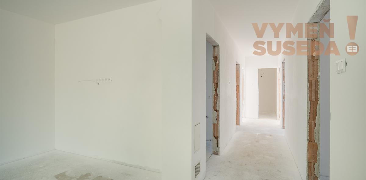 VYMEŇ SUSEDA - SKVELE RIEŠENÝ 4 IZB. TEHLOVÝ RODINNÝ DOM NA KONCI SLEPEJ ULICE, HVIEZDOSLAVOV