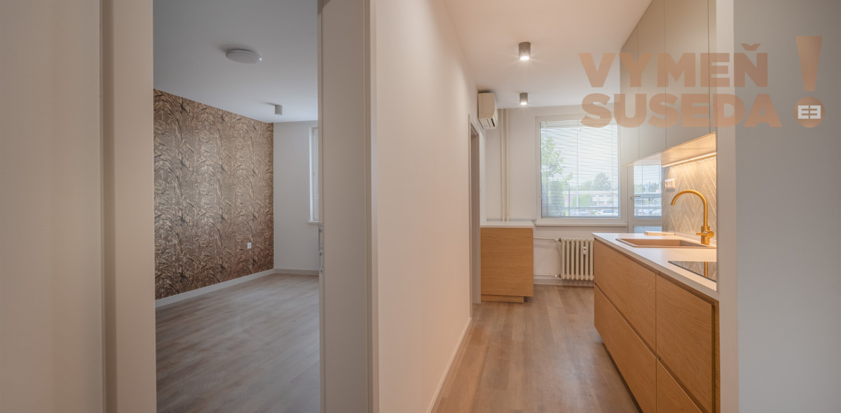 VYMEŇ SUSEDA! - KOMPLETNE ZREKONŠTRUOVANÝ 3 IZB. BYT S LOGGIOU, BRATISLAVSKÁ, PIEŠŤANY