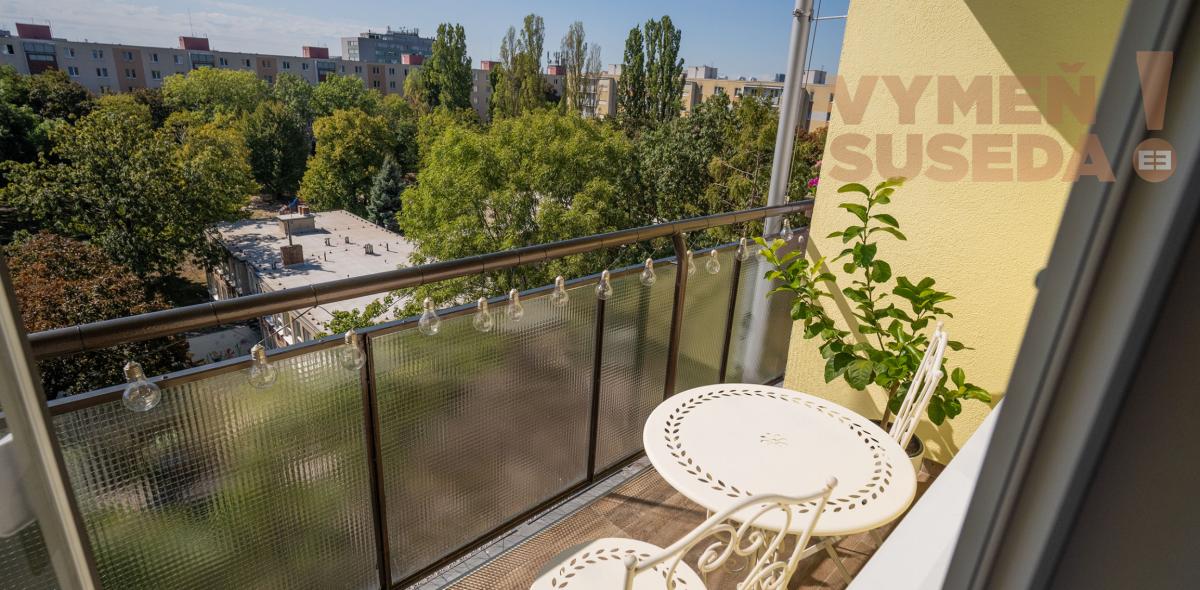 VYMEŇ SUSEDA! – KOMPLETNE ZREKONŠTRUOVANÝ 3 IZB. BYT S LOGGIOU, ZIMNÁ ULICA, BRATISLAVA II, RUŽINOV