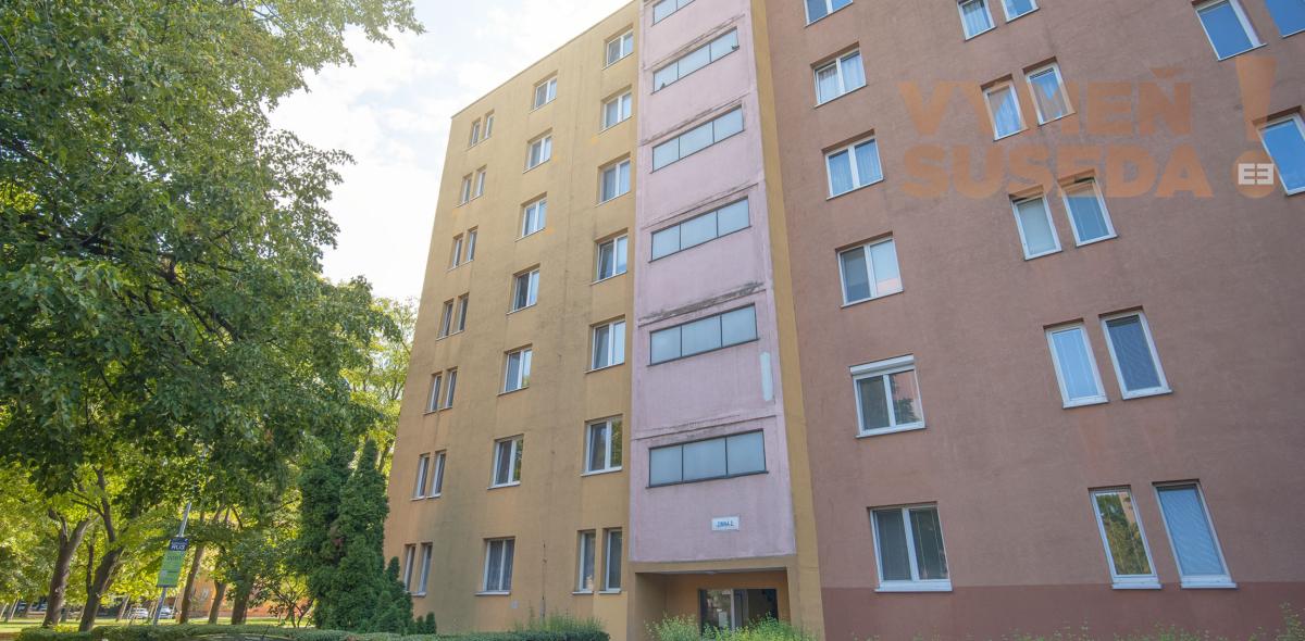 VYMEŇ SUSEDA! – KOMPLETNE ZREKONŠTRUOVANÝ 3 IZB. BYT S LOGGIOU, ZIMNÁ ULICA, BRATISLAVA II, RUŽINOV