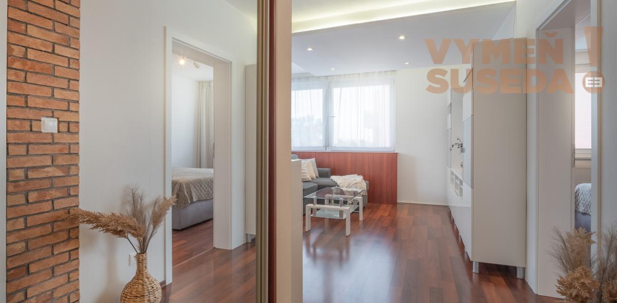 VYMEŇ SUSEDA! - Priestranný 2 izb. byt s balkónom pivnicou a parkovaním novostavba, ul. Na Križovatkách, TRNÁVKA - BA II.